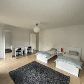 Privé kamer te huur voor DKK 9.511 per maand in Gentofte, Lyngbyvej