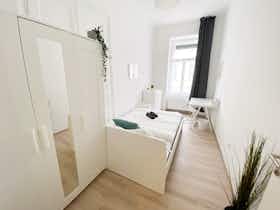 私人房间 正在以 €350 的月租出租，其位于 Graz, Brockmanngasse
