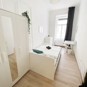 Pokój prywatny do wynajęcia za 470 € miesięcznie w mieście Graz, Brockmanngasse