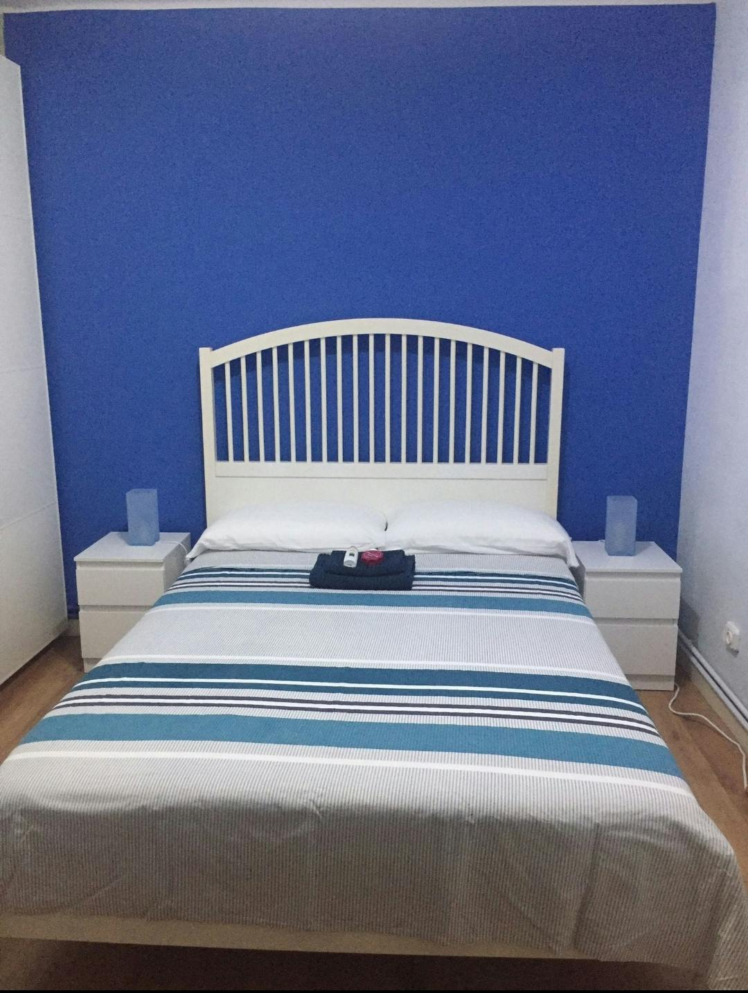 Private room for rent for €580 per month in Barcelona, Carrer dels Gimbernat