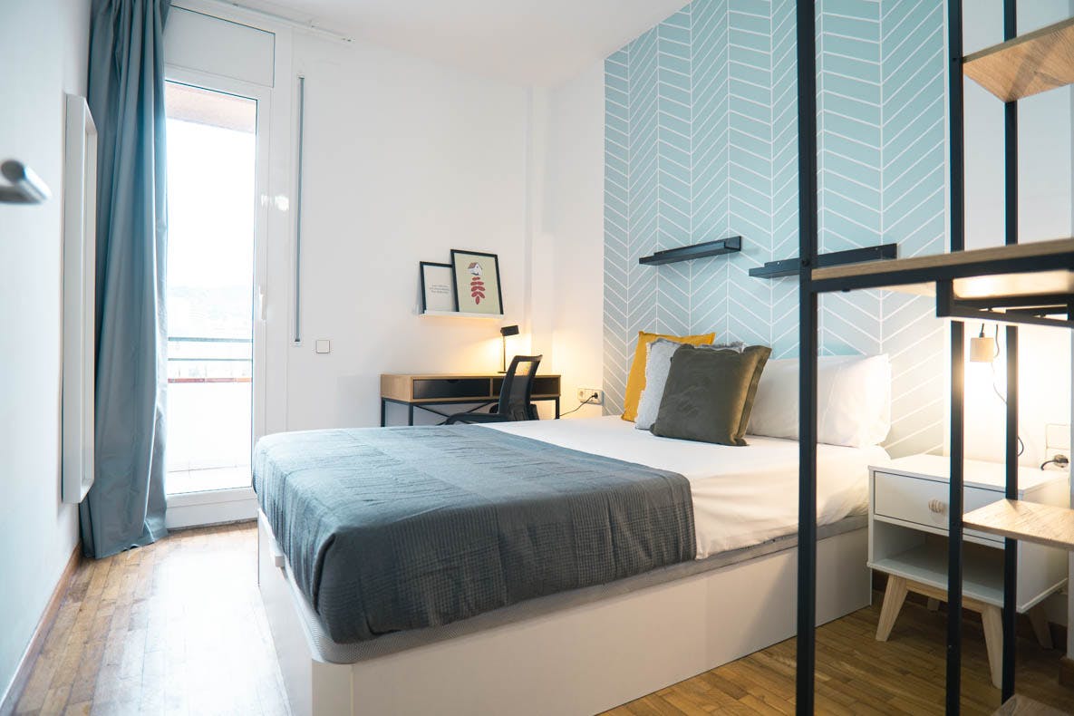 Travessera de les Corts, Barcelona preview