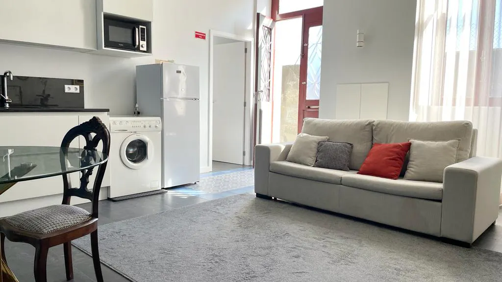 1-Bedroom Apartment in Rua da Senhora da Lapa, Porto (1261298) ROOM 3