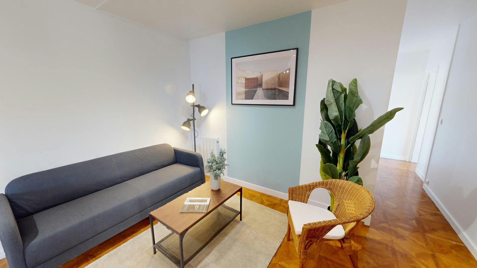 Private room for rent on Rue Riquet, Paris - Plus