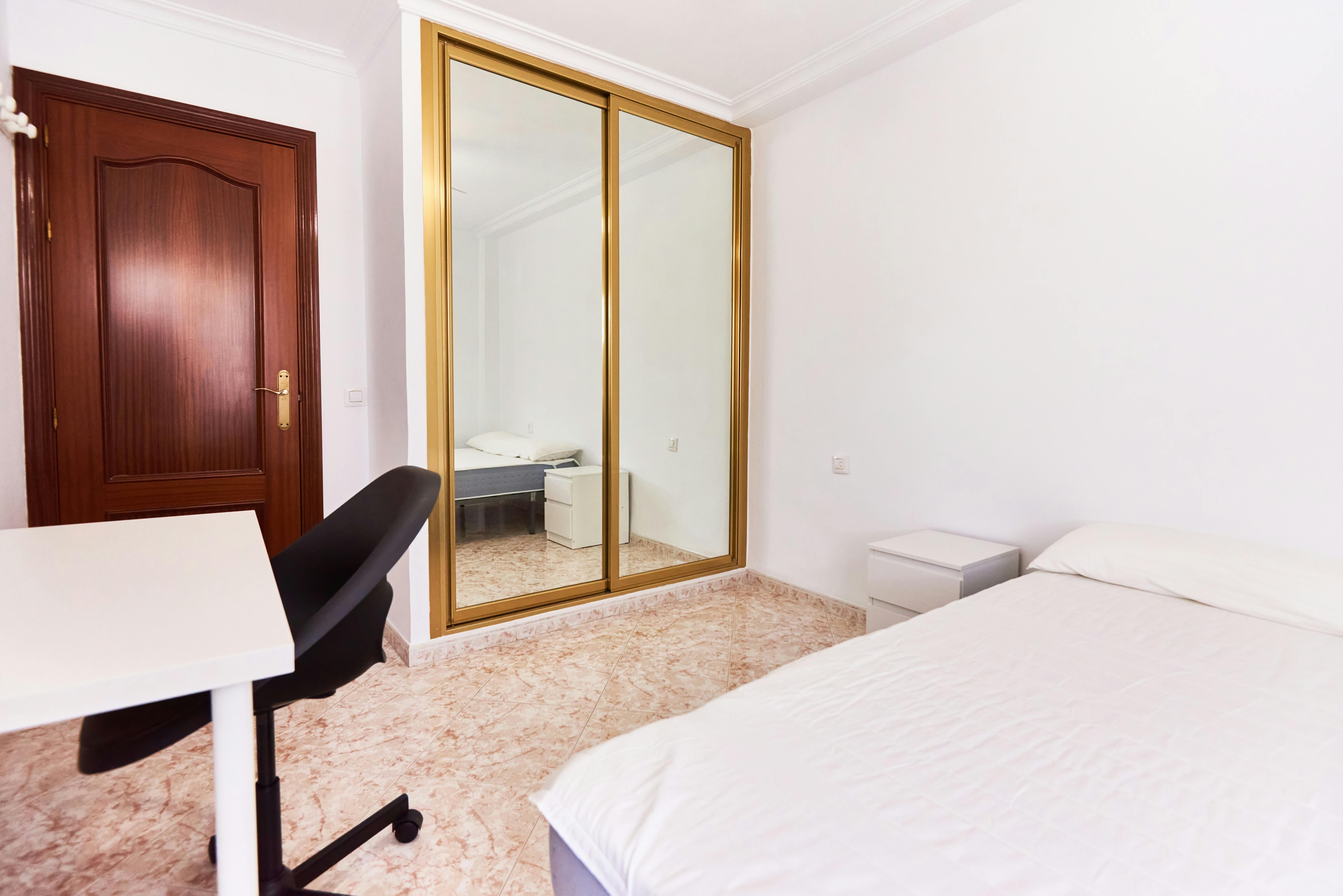 Habitación individual Sevilla, 10m² — foto 18