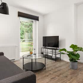 Apartment for rent for €2,000 per month in Kassel, Mattenbergstraße