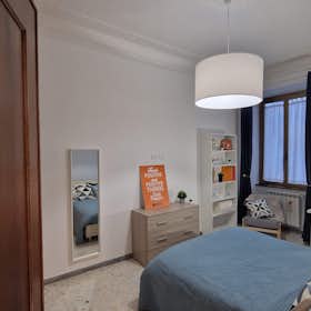 Private room for rent for €1,115 per month in Rome, Via Cerveteri