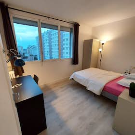 WG-Zimmer for rent for 450 € per month in Orléans, Rue Clément V