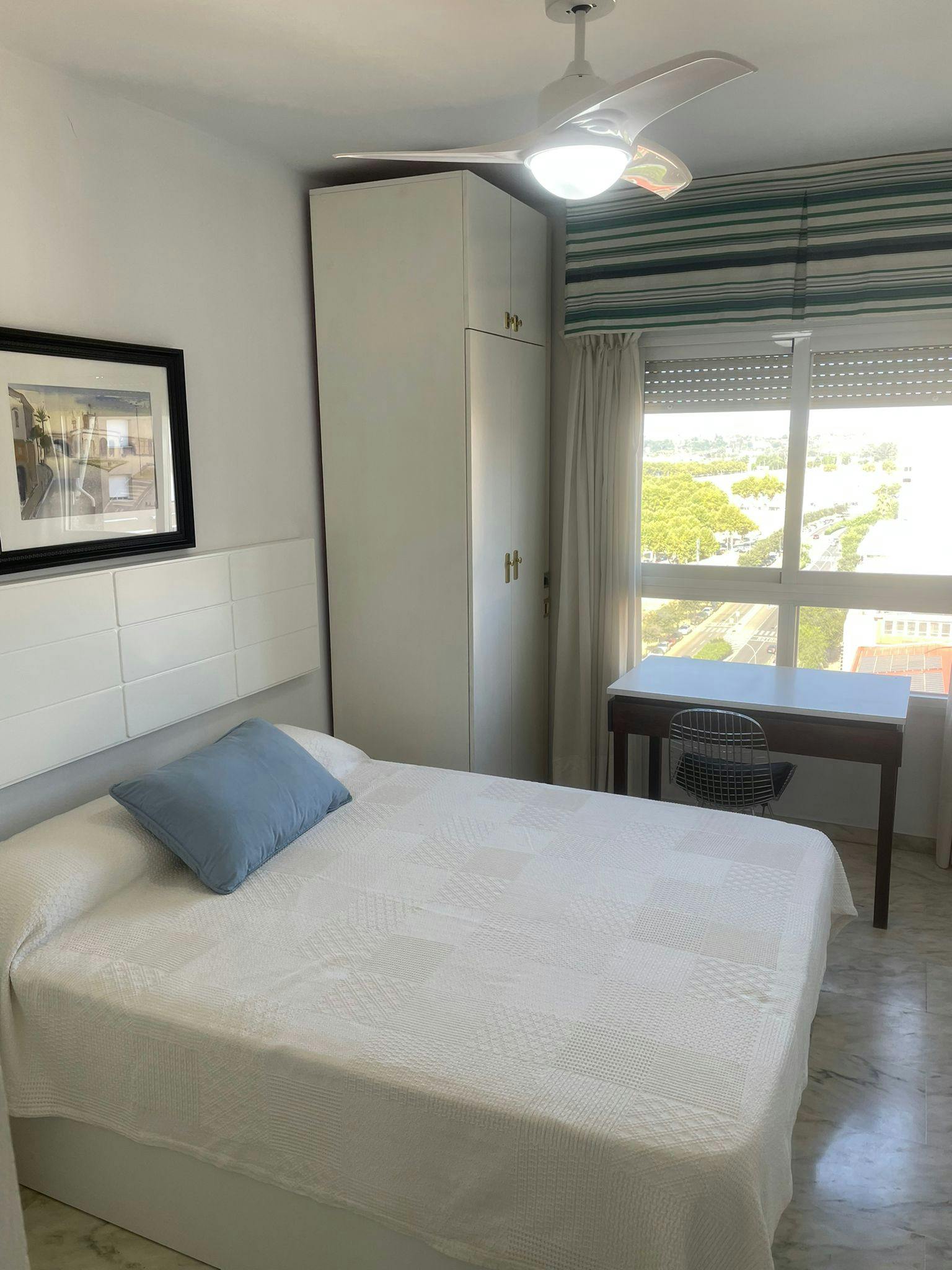 Avenida Flota de Indias, Sevilla Sevilla