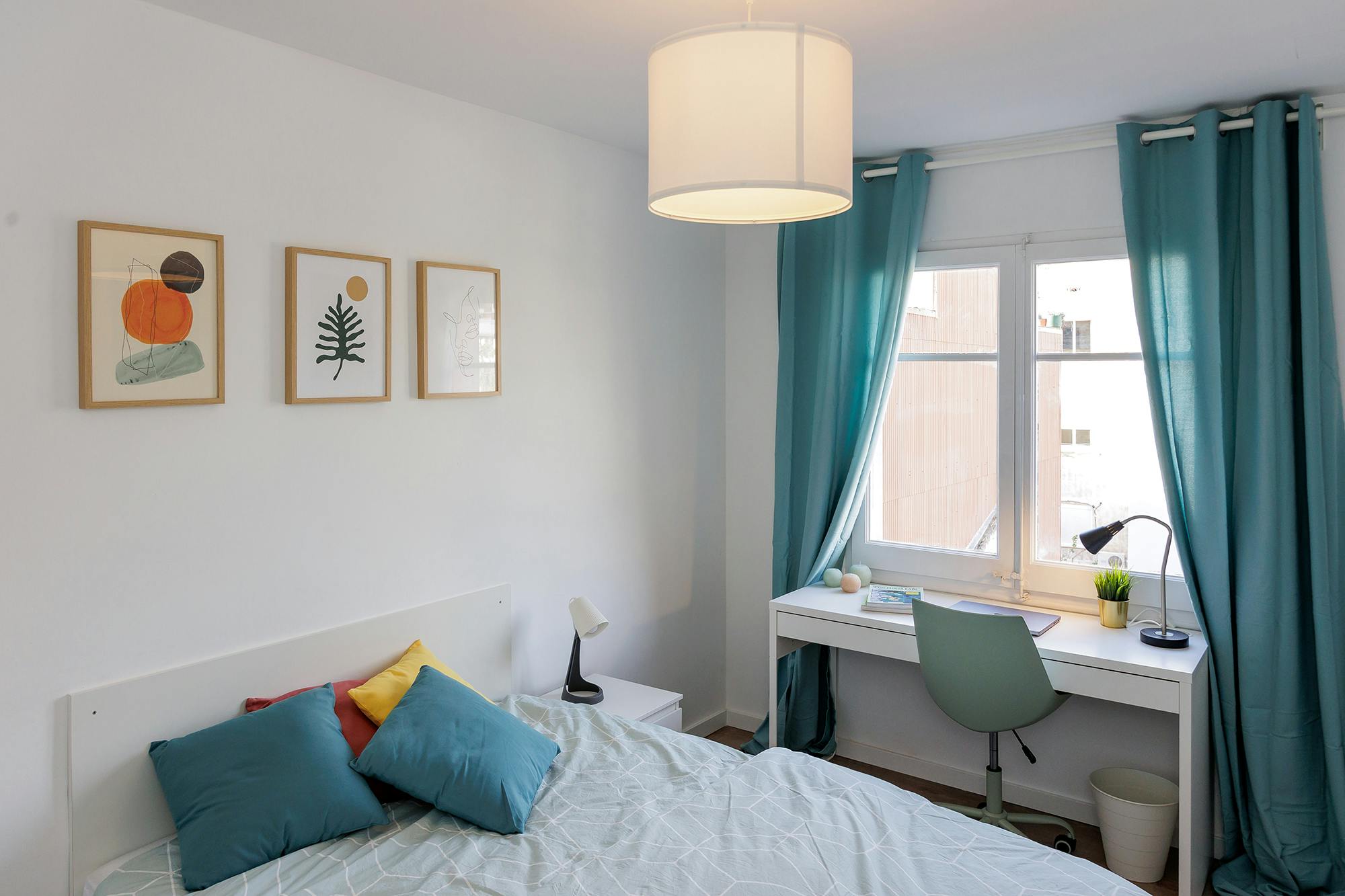 preview gallery tile