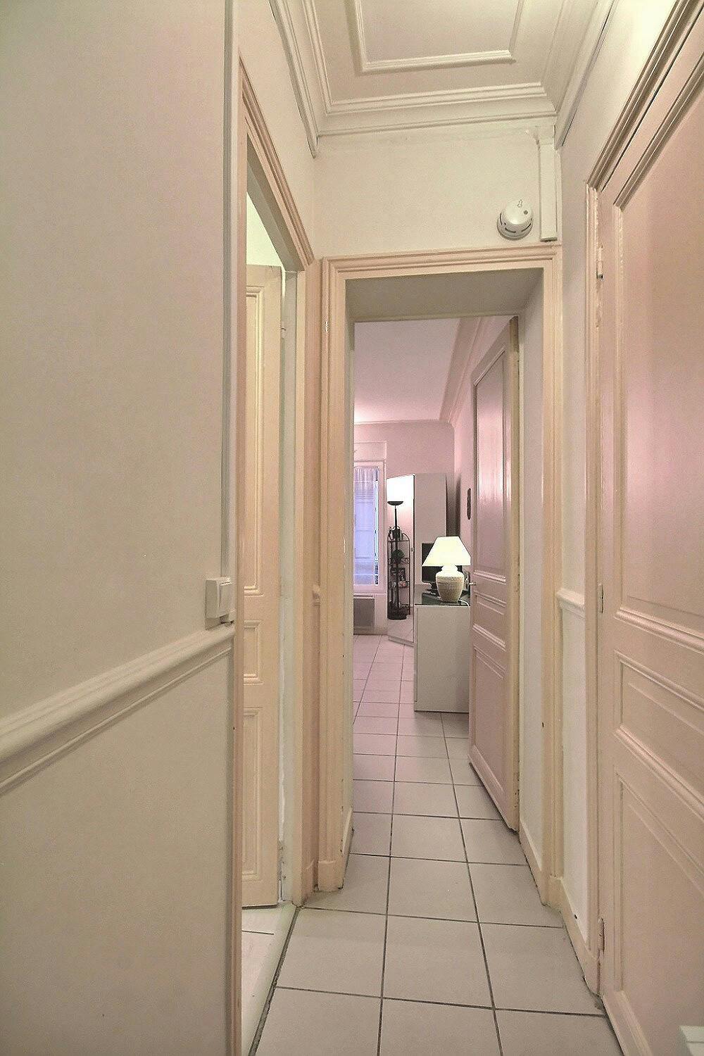 Apartment Paris, 25m² — photo 22