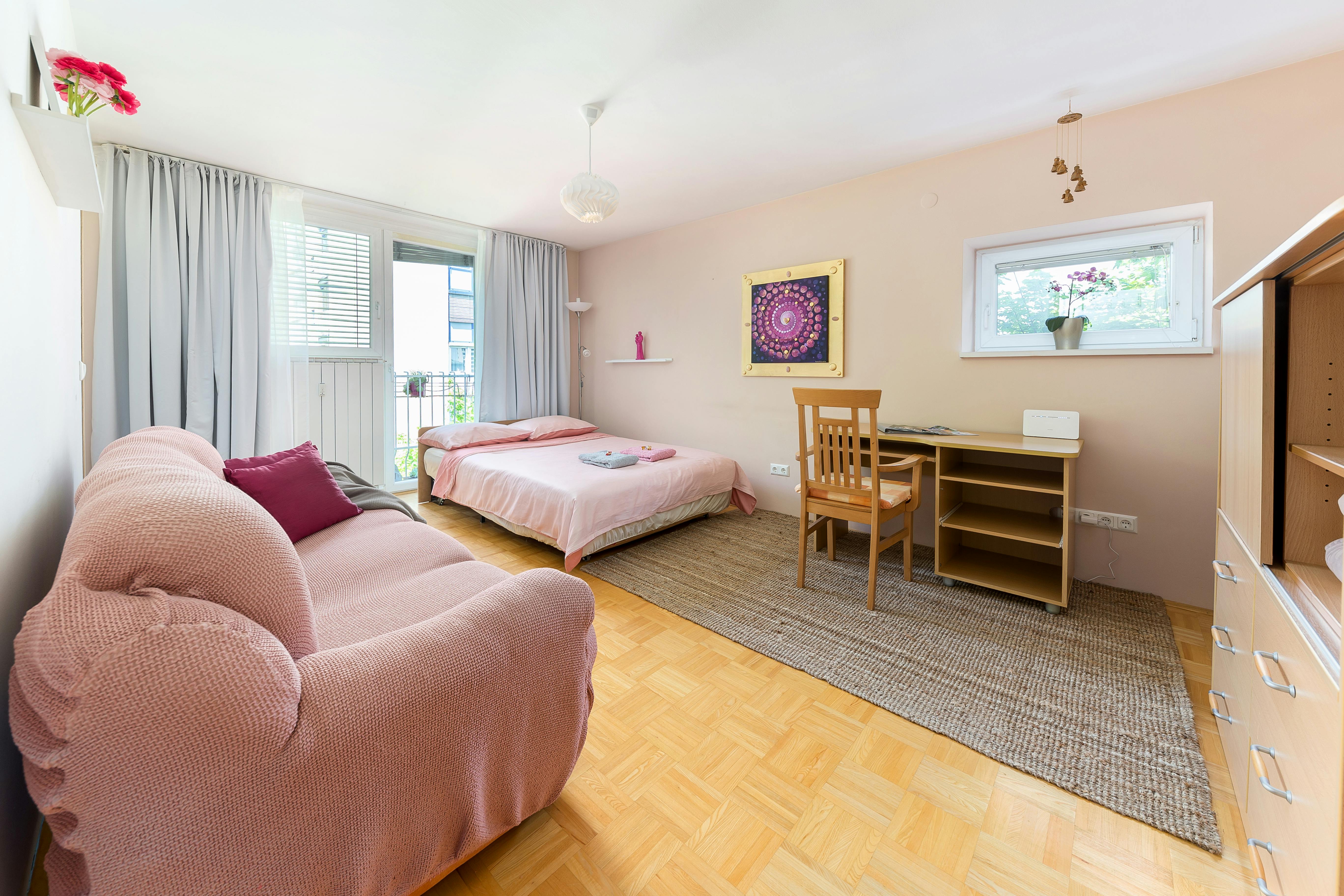 Mieszkanie do wynajęcia za 1000 € miesięcznie w mieście Ljubljana, Streliška ulica