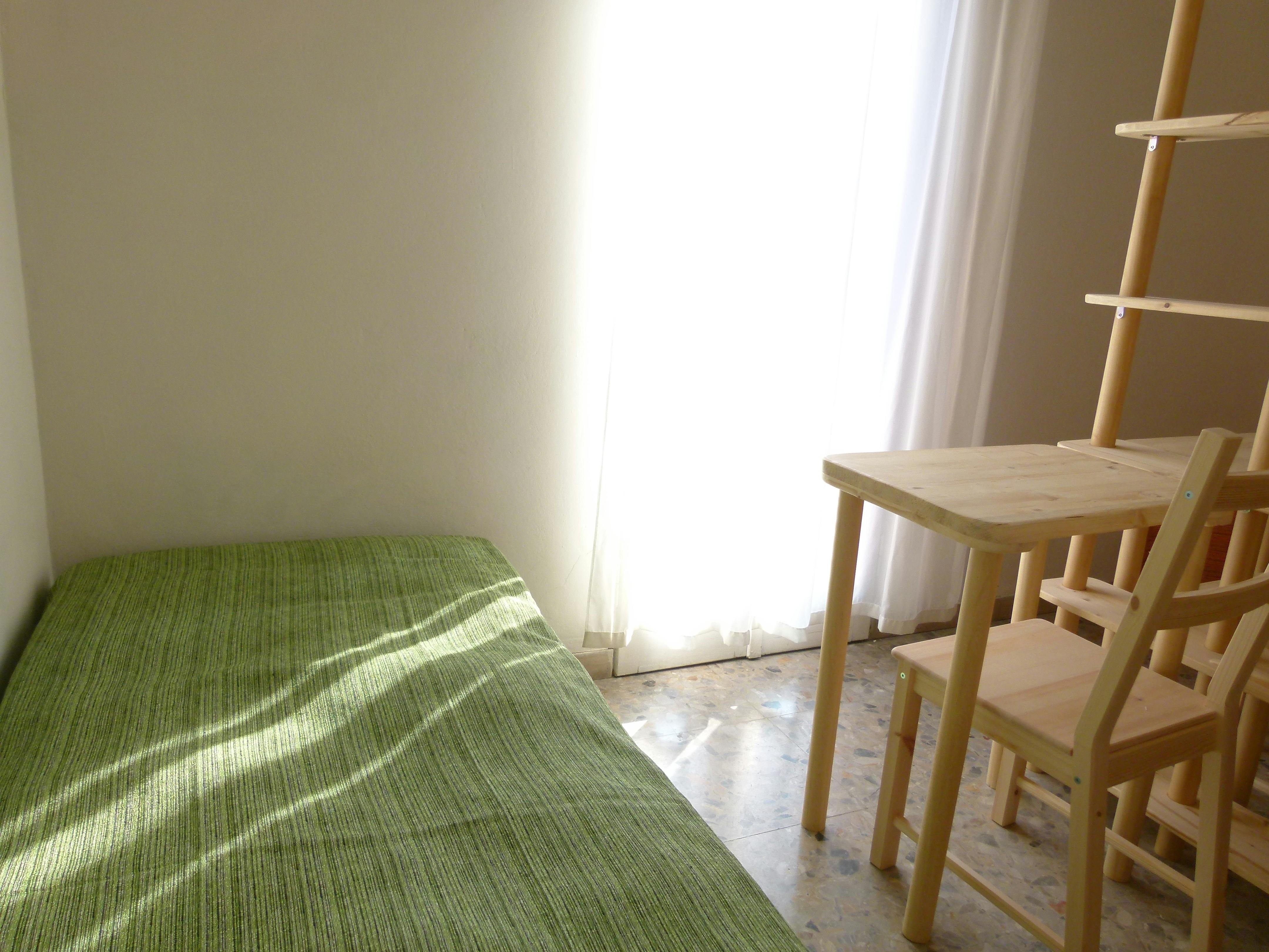 Double room Bologna, 1 bed, 13m² — photo 24