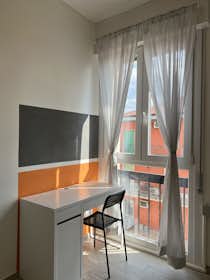 Отдельная комната сдается в аренду за 595 € в месяц в Verona, Via Giovanni Gramego