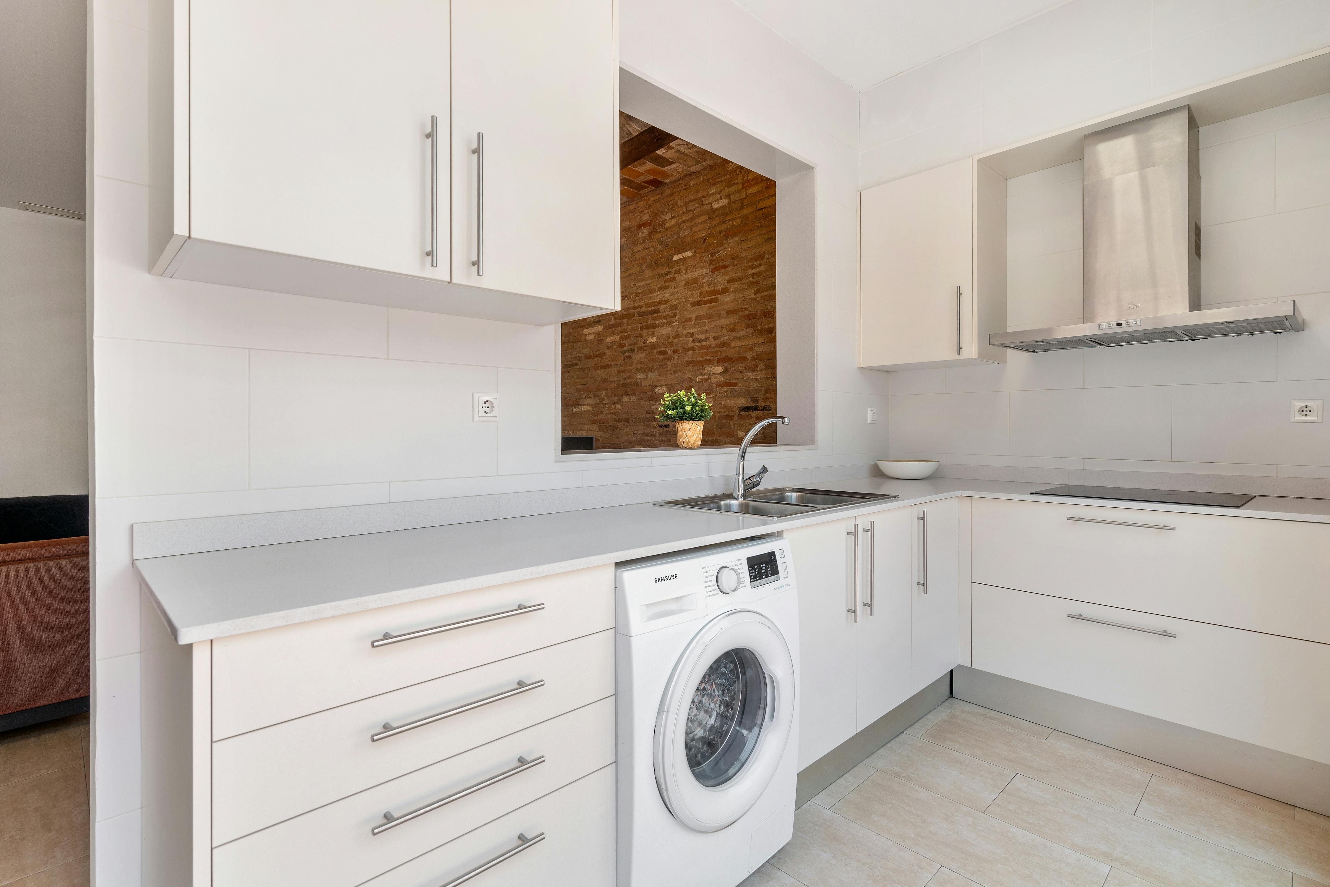 3-Bedroom Apartment in Carrer Gran de Gràcia, Barcelona (1270859) room image 10