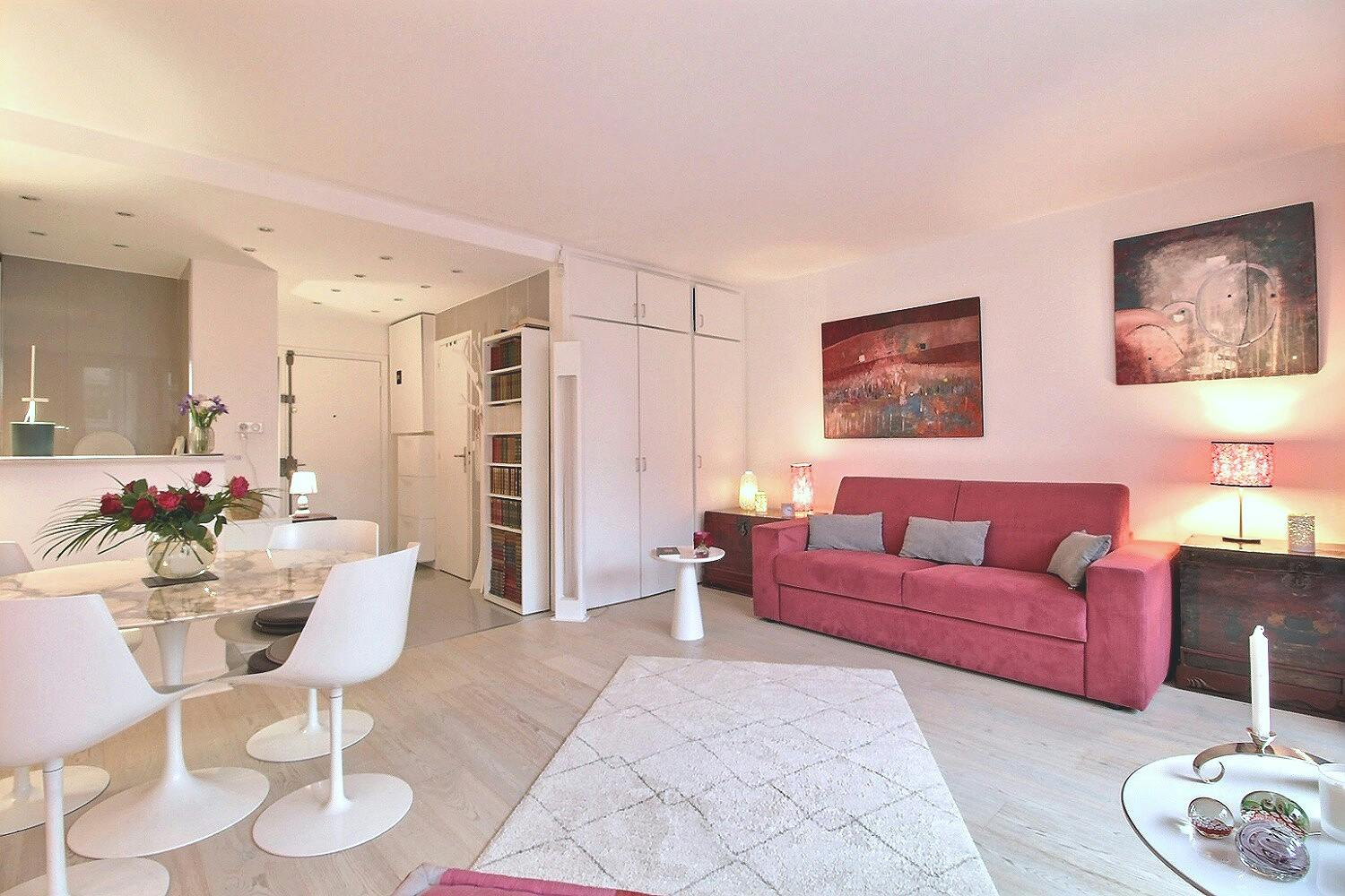 Studio for rent for €1,802 per month in Paris, Rue des Entrepreneurs