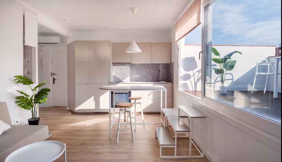 公寓 正在以 €1,400 的月租出租，其位于 L'Hospitalet de Llobregat, Carrer del Cinca