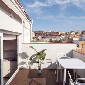 公寓 for rent for €1,000 per month in L'Hospitalet de Llobregat, Carrer del Cinca
