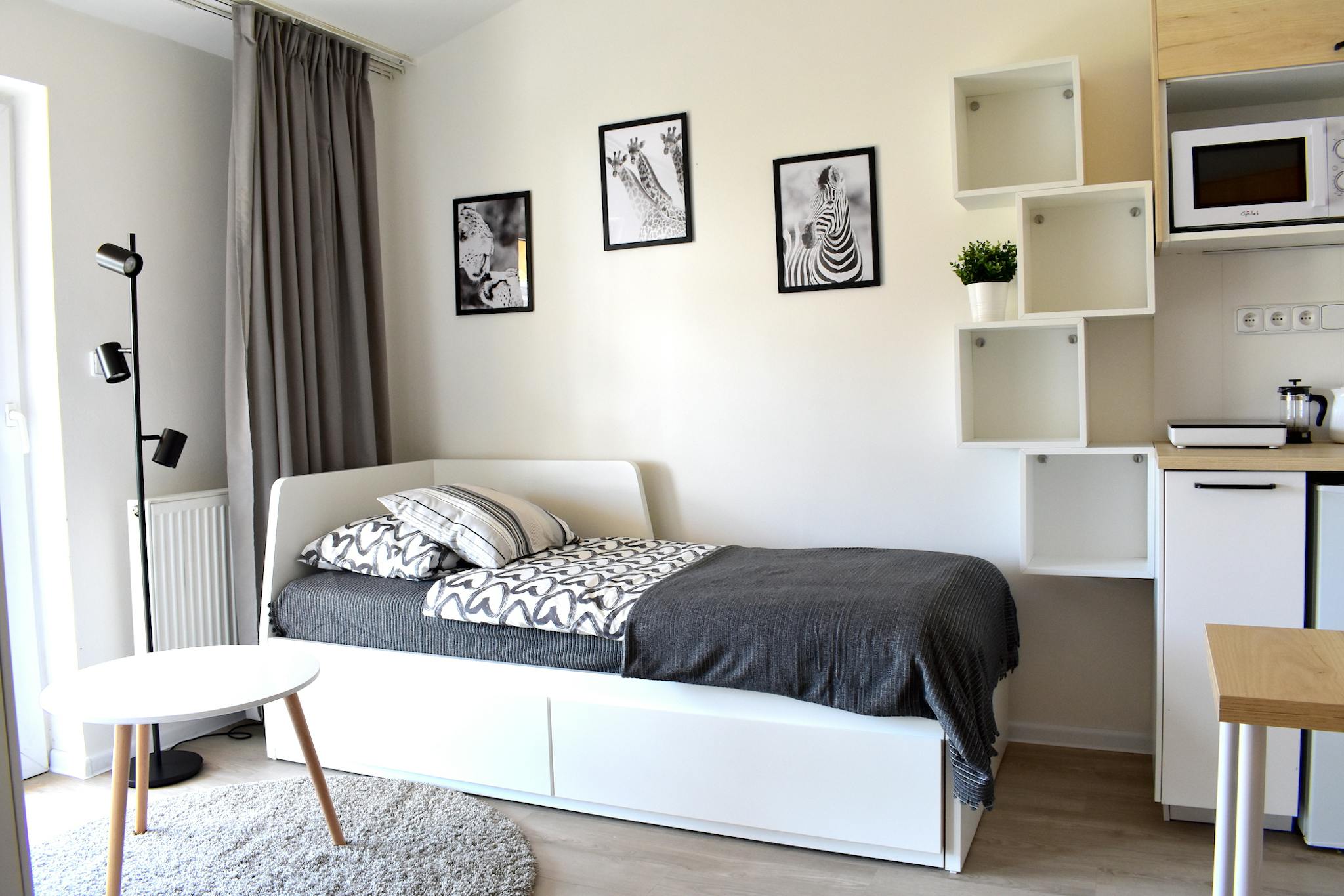 Koněvova, Prague preview