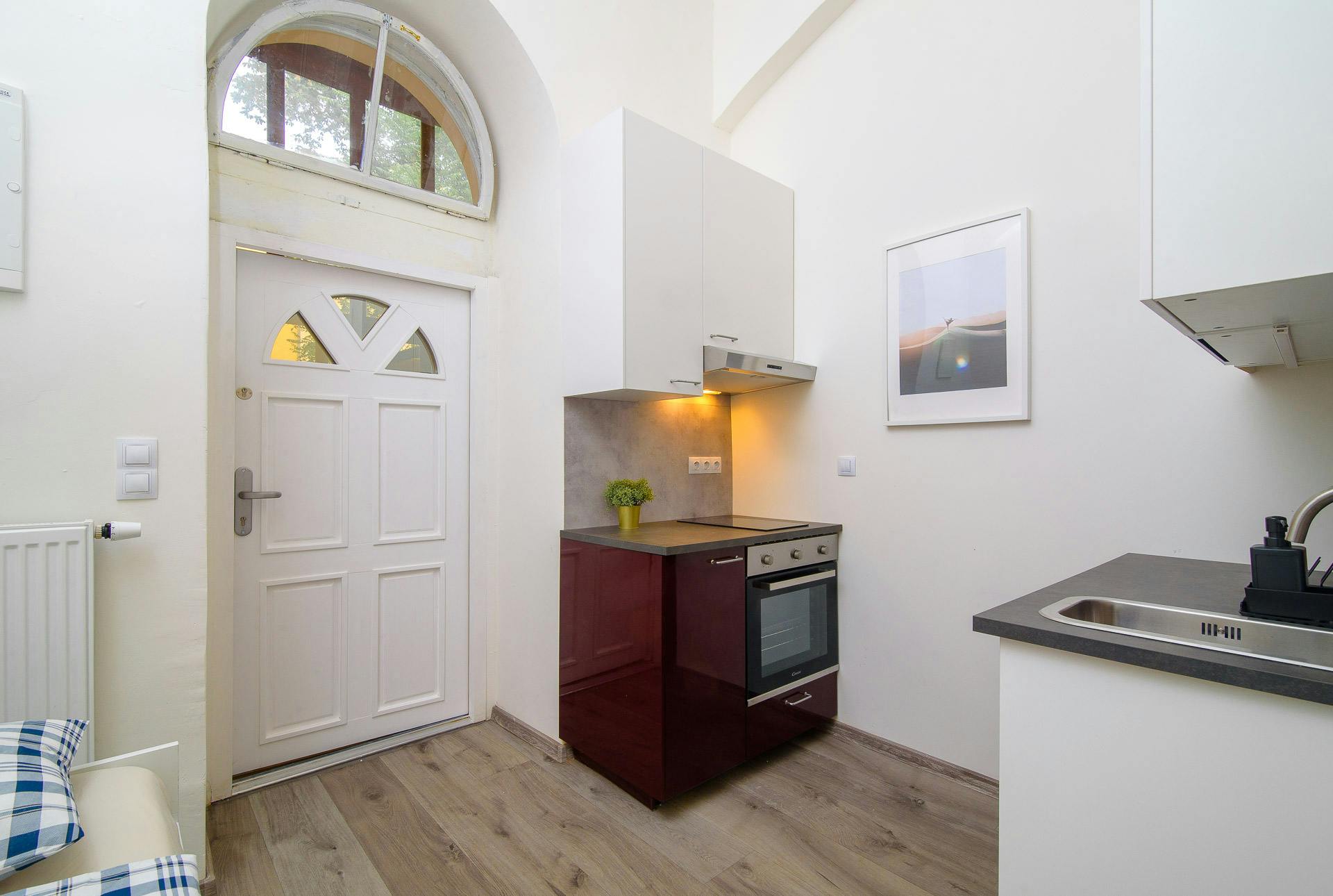 Studio for rent for CZK 24,000 per month in Prague, Sokolská