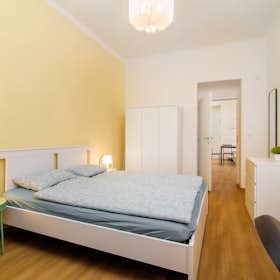 Wohnung for rent for 29.900 CZK per month in Prague, Sokolská
