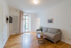 Lägenhet att hyra för 1 790 € i månaden i Berlin, Behaimstraße