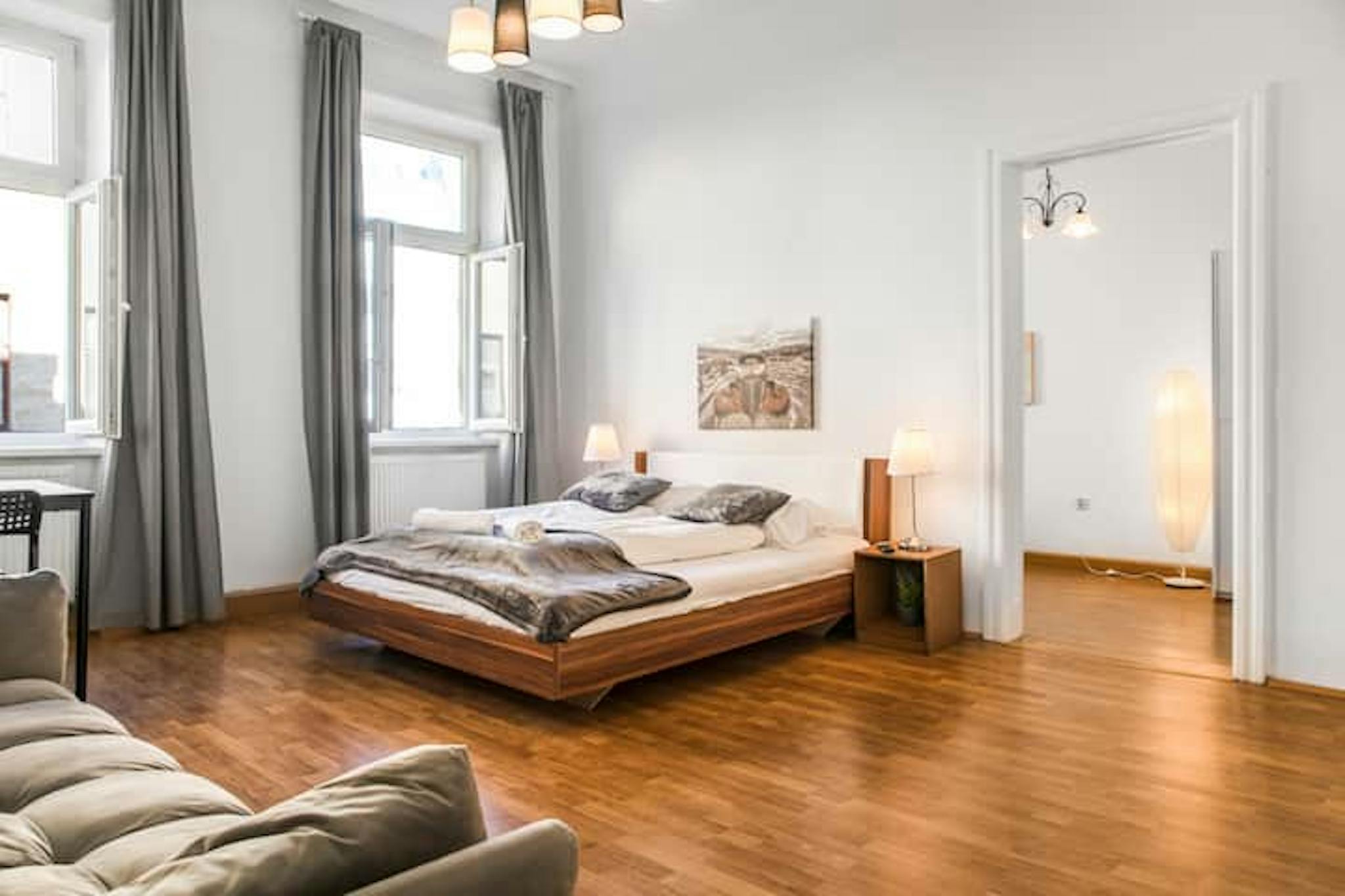 Wiedner Hauptstraße, Vienna preview