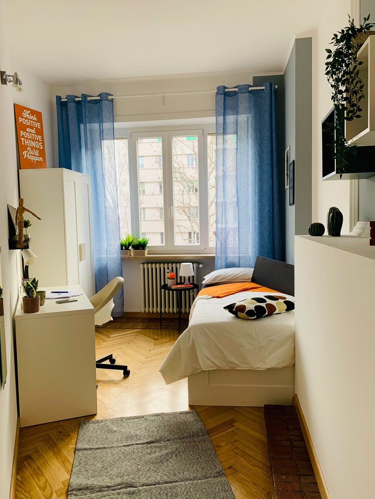 Private room for rent for €530 per month in Turin, Corso Vittorio Emanuele II