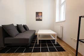 Appartement à louer pour 870 €/mois à Vienna, Sechshauser Gürtel