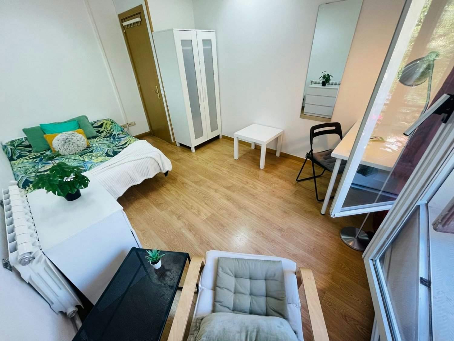 Plaza de Santa Bárbara, Madrid preview