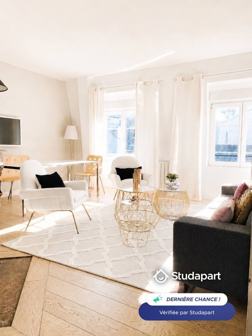 Appartement à louer pour 1 690 €/mois à Reims, Rue Nanteuil
