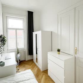 Private room for rent for €540 per month in Vienna, Martinstraße