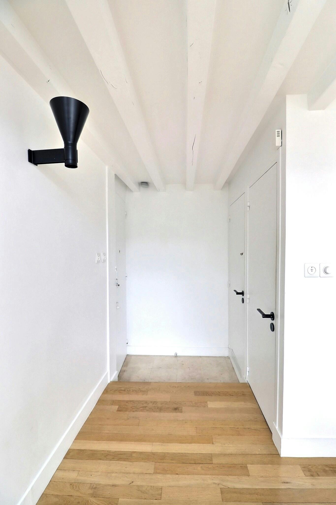 1-Bedroom Apartment in Rue Caulaincourt, Paris (1283363) ROOM 1