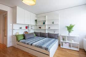 单间公寓 正在以 €769 的月租出租，其位于 Graz, Bahnhofgürtel