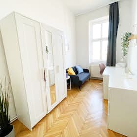 Private room for rent for €620 per month in Vienna, Josefstädter Straße