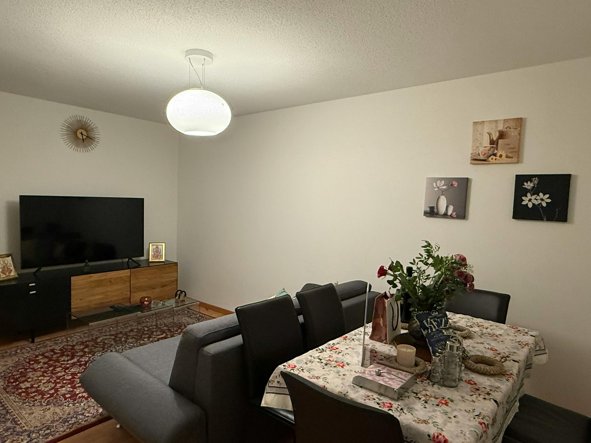 Edenstrasse, Davos preview