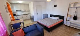 Studio for rent for €2,239 per month in Dietikon, Altbergstrasse