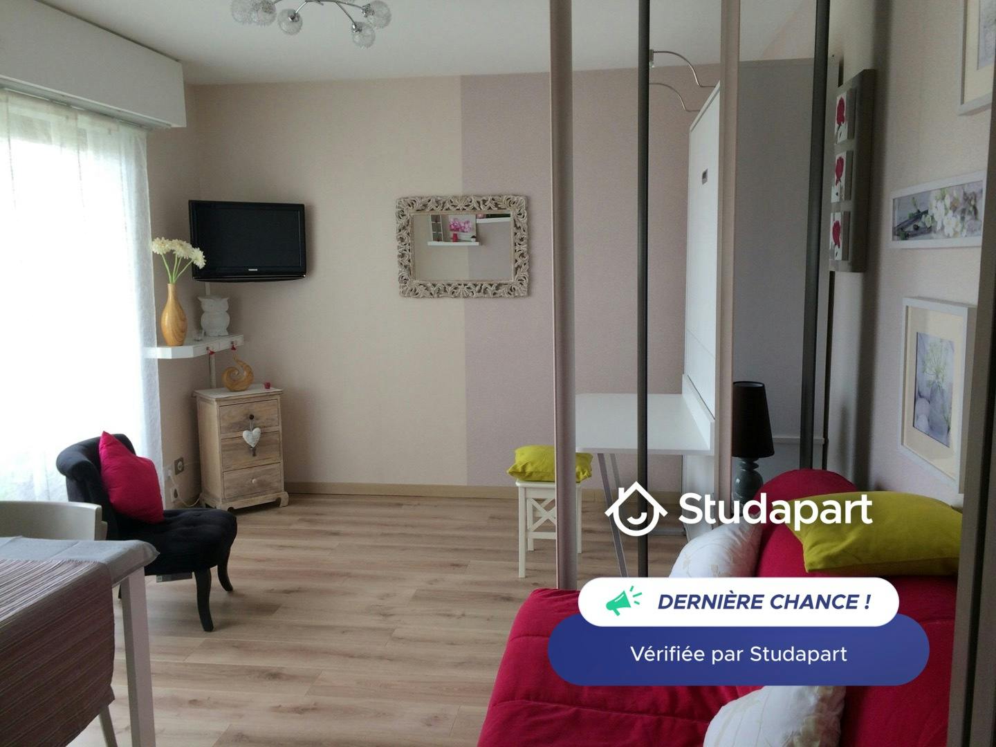 Apartment for rent for €790 per month in Dijon, Rue Jean Baptiste Lallemand