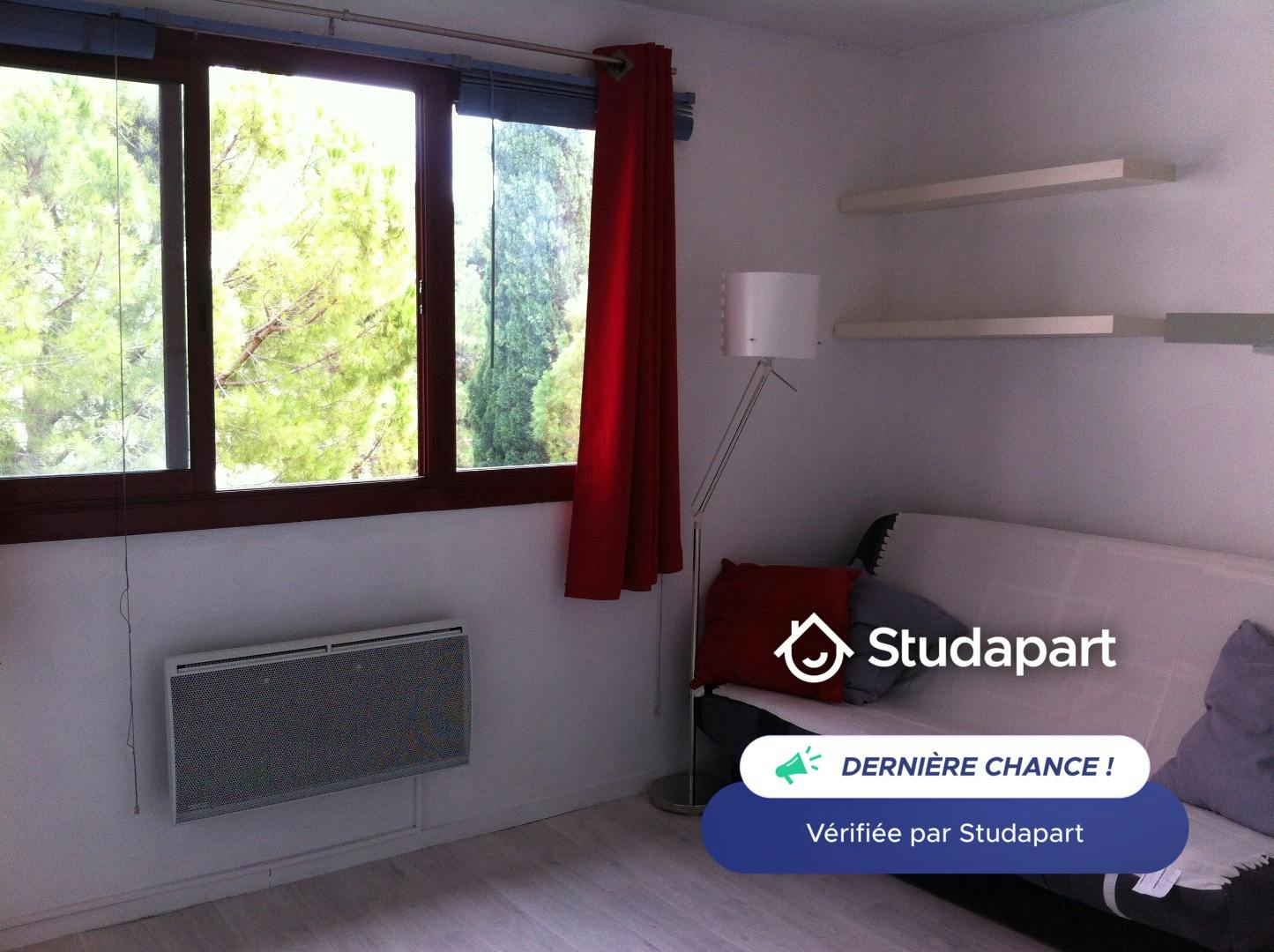 Lägenhet att hyra för 470 € i månaden i Aix-en-Provence, Route des Milles