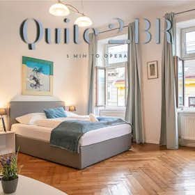Apartment for rent for €2,000 per month in Vienna, Währinger Gürtel