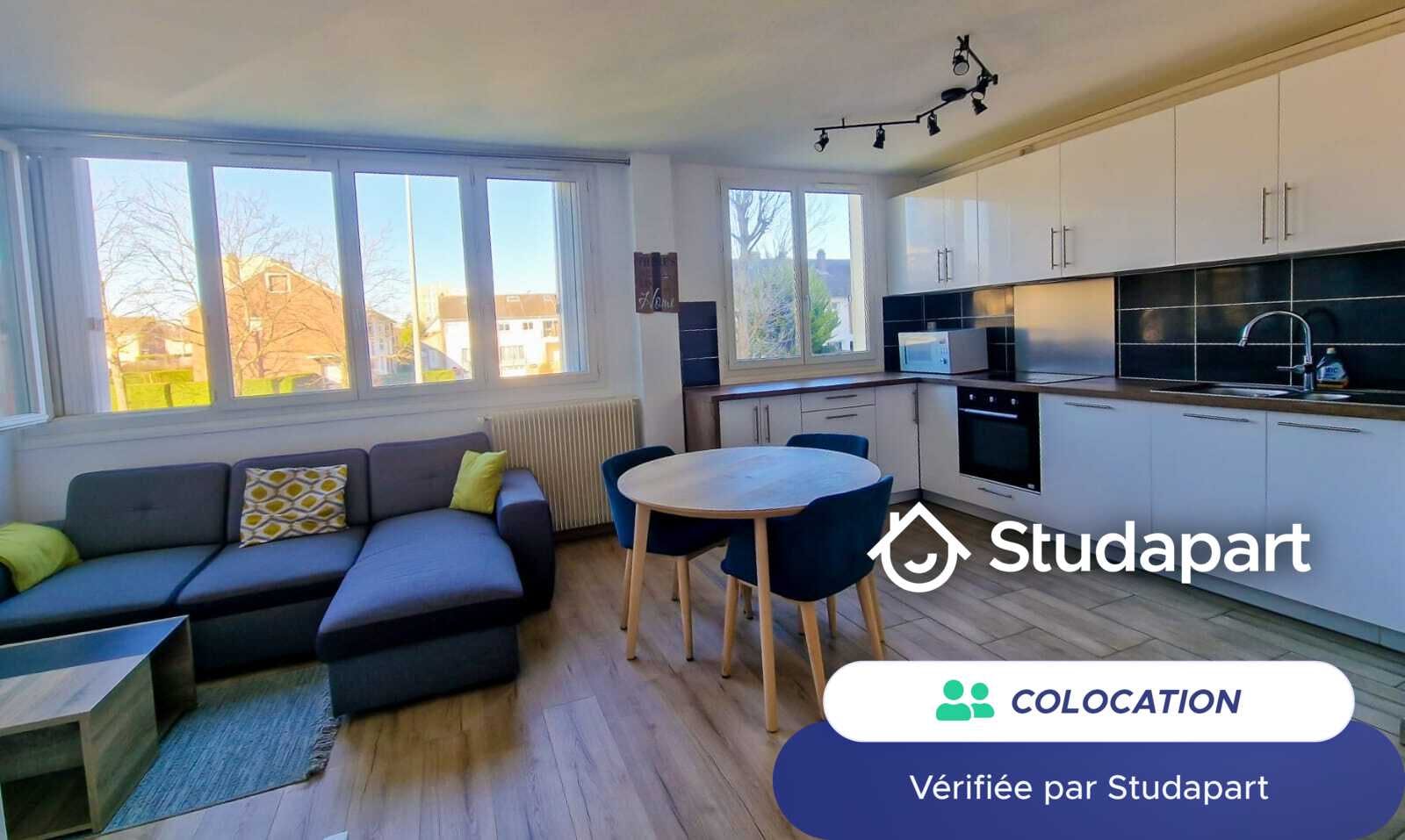 Private room for rent for €420 per month in Rouen, Rue Hector Berlioz