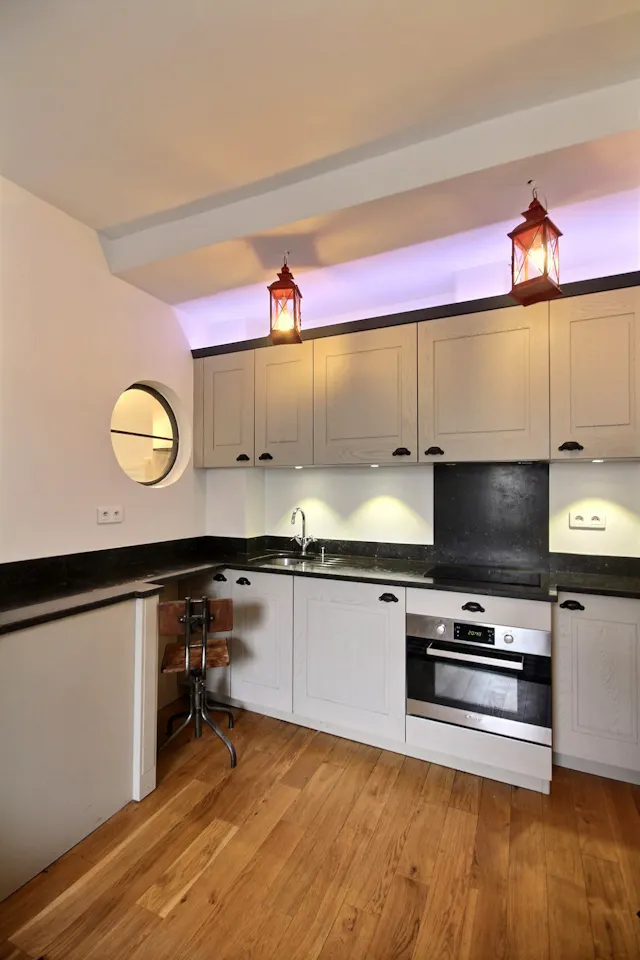 1-Bedroom Apartment in Rue de Seine, Paris (1289218) room image 10