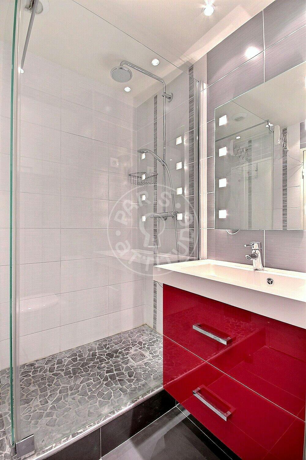 Apartment Suresnes, 30m² — photo 31