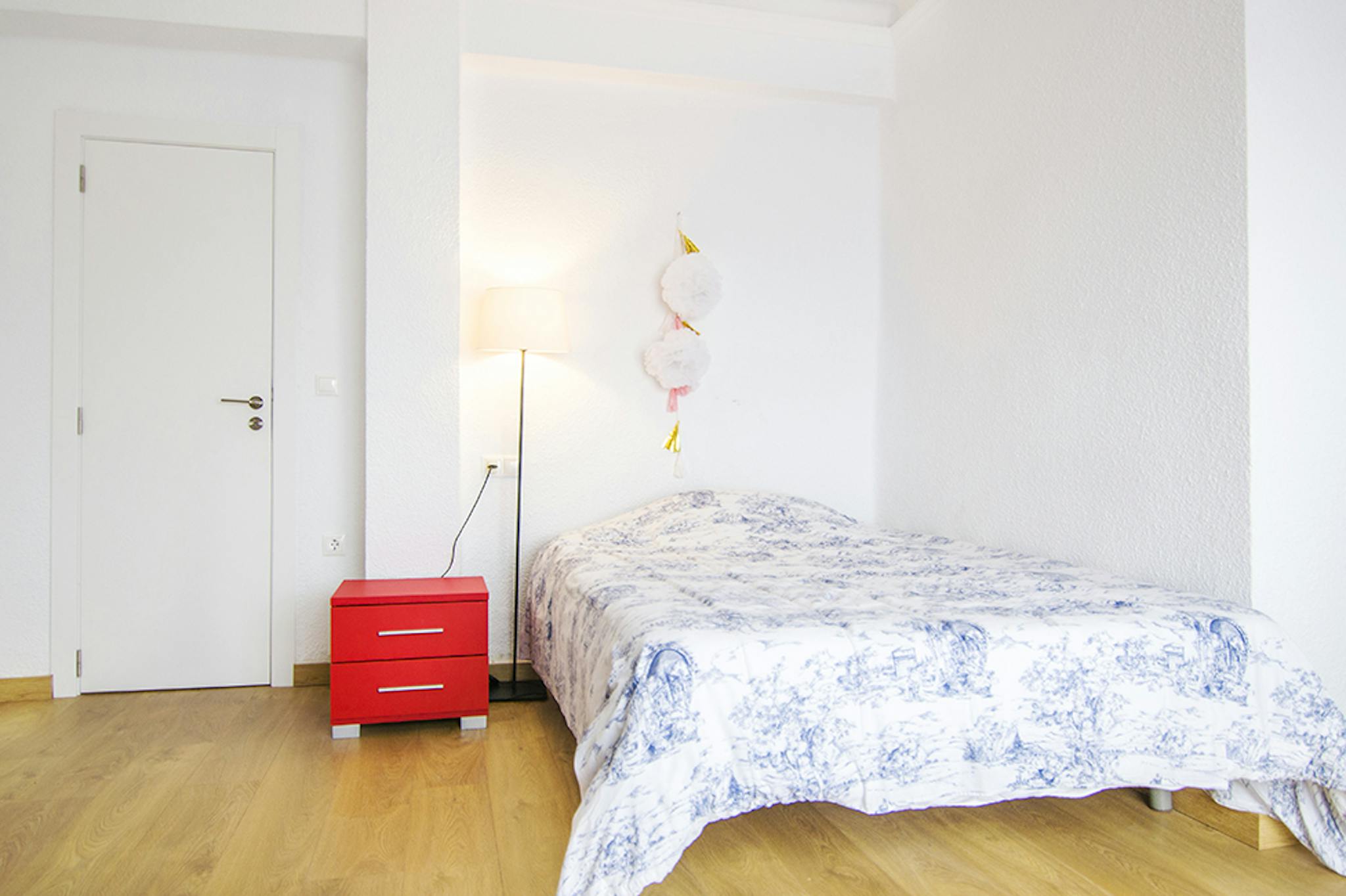 Carrer del Riu Escalona, Valencia preview