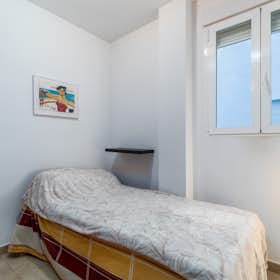 Private room for rent for €430 per month in Valencia, Carrer San Jacinto Castañeda