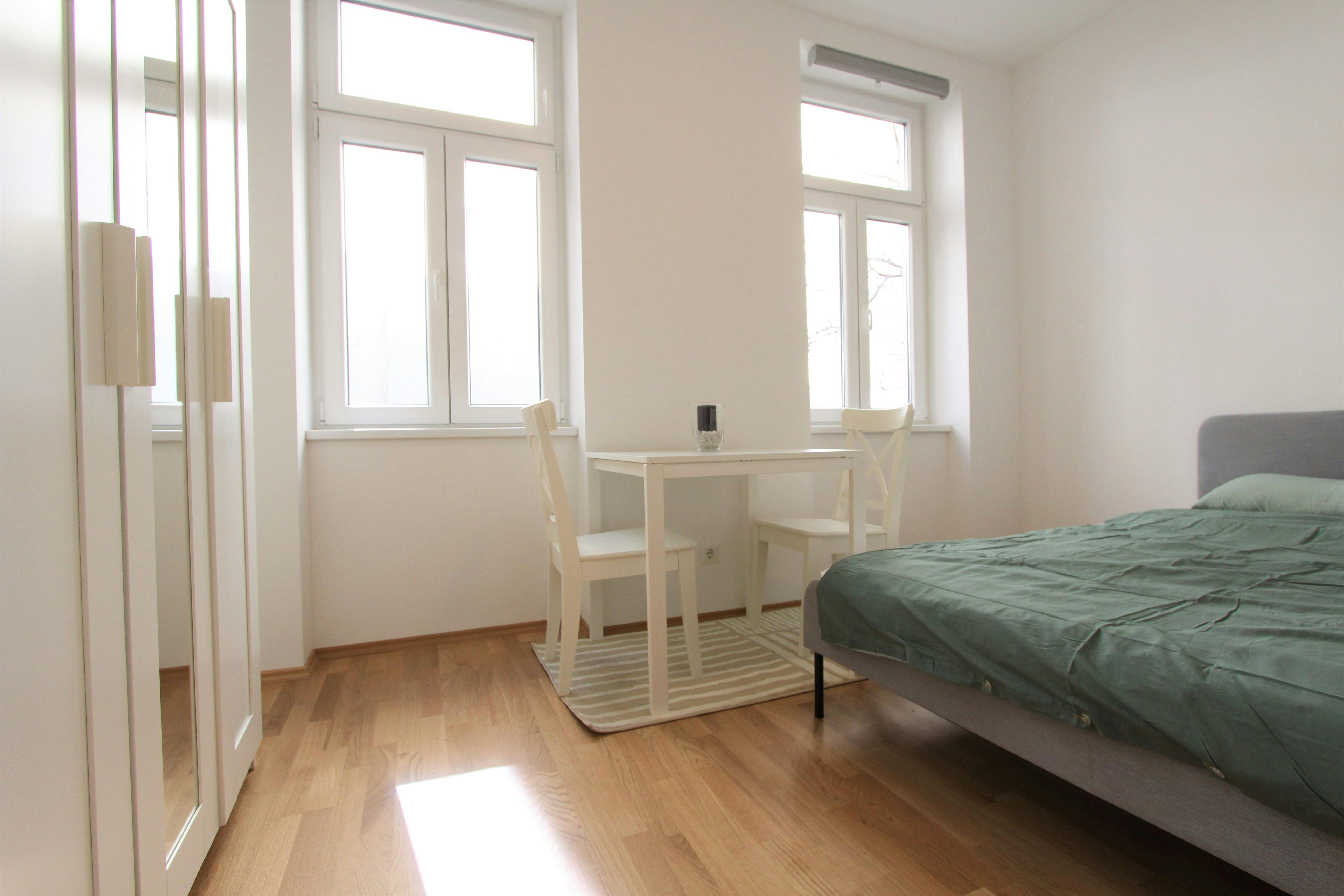 Studio for rent for €950 per month in Vienna, Thaliastraße