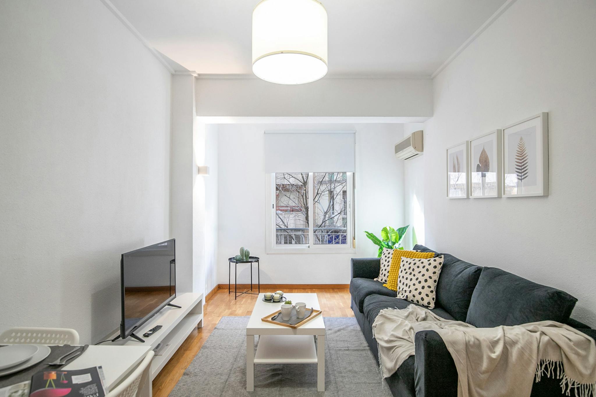 Carrer de Provença, Barcelona preview