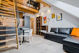 Appartamento in affitto a 37.040 CZK al mese a Prague, Na Zámecké