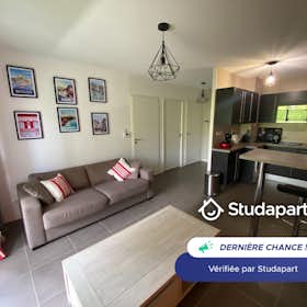 Apartamento para alugar por € 840 por mês em Saint-Jean-de-Luz, Allée Léon Dongaitz