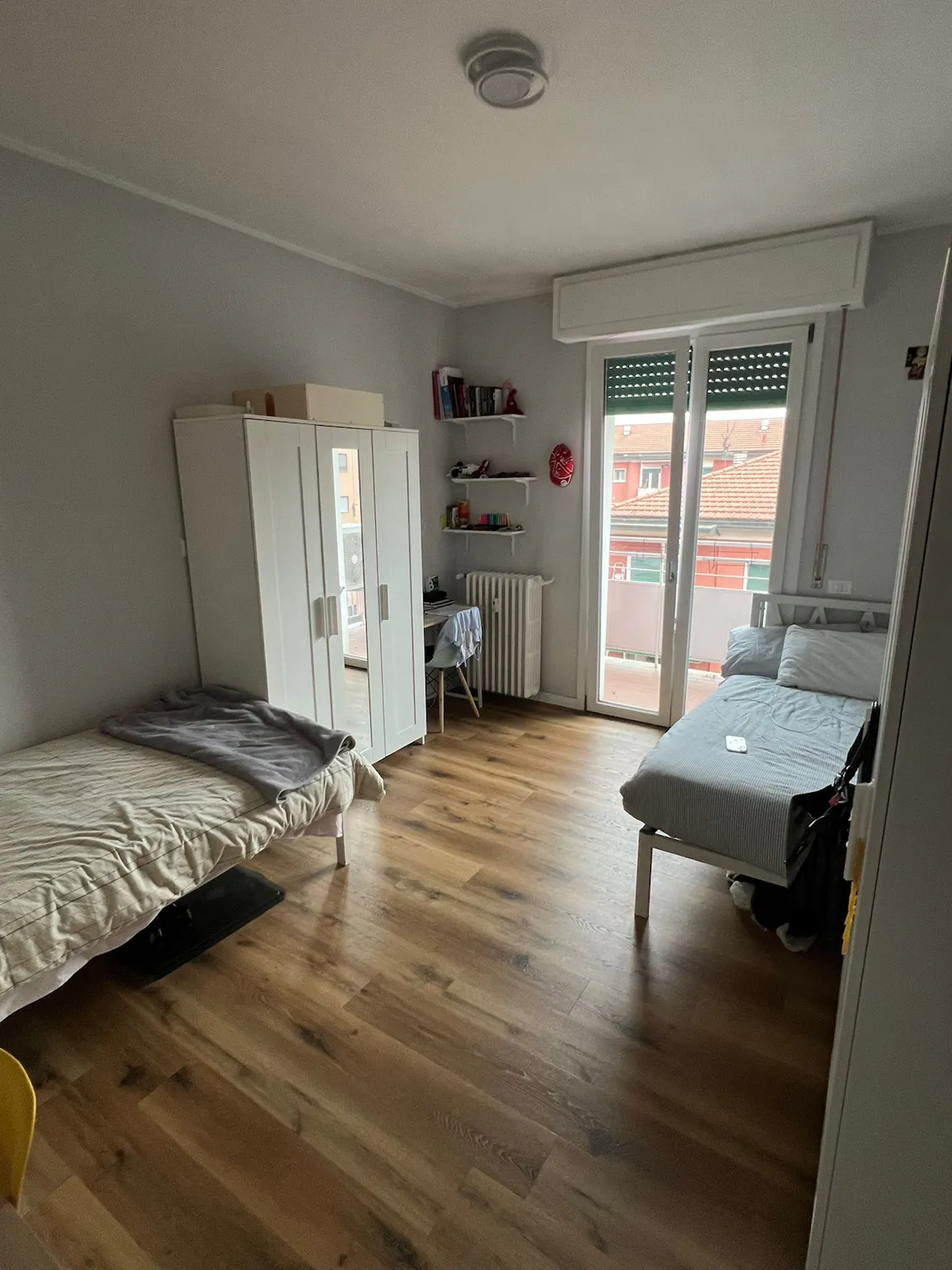 Via Lorenteggio, Milan preview