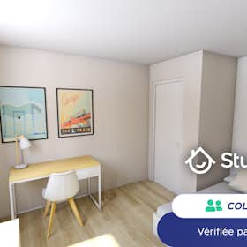 Private room for rent for €550 per month in Strasbourg, Rue Bastian